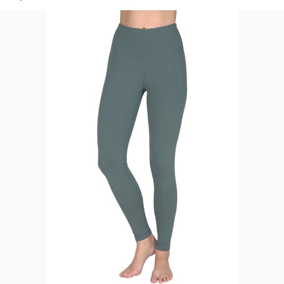 Yogalicious Olive Green Leggings Size 
